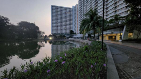 3BR Trivium Cikarang free Netflix Disney WeTV with pool & lake view